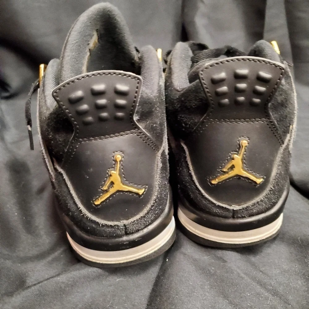 Air Jordan Black & Gold 4's BG SZ 6.5